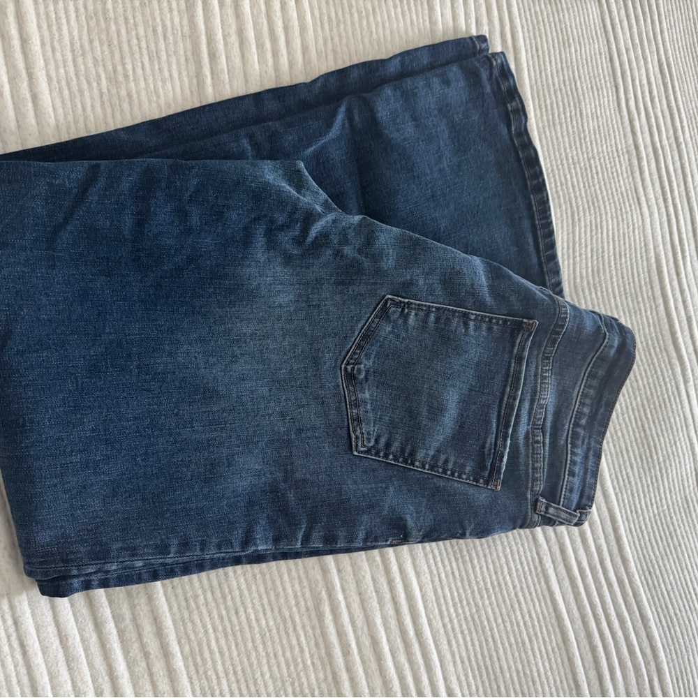 Kut from the Kloth Indigo Blue Straight Jeans